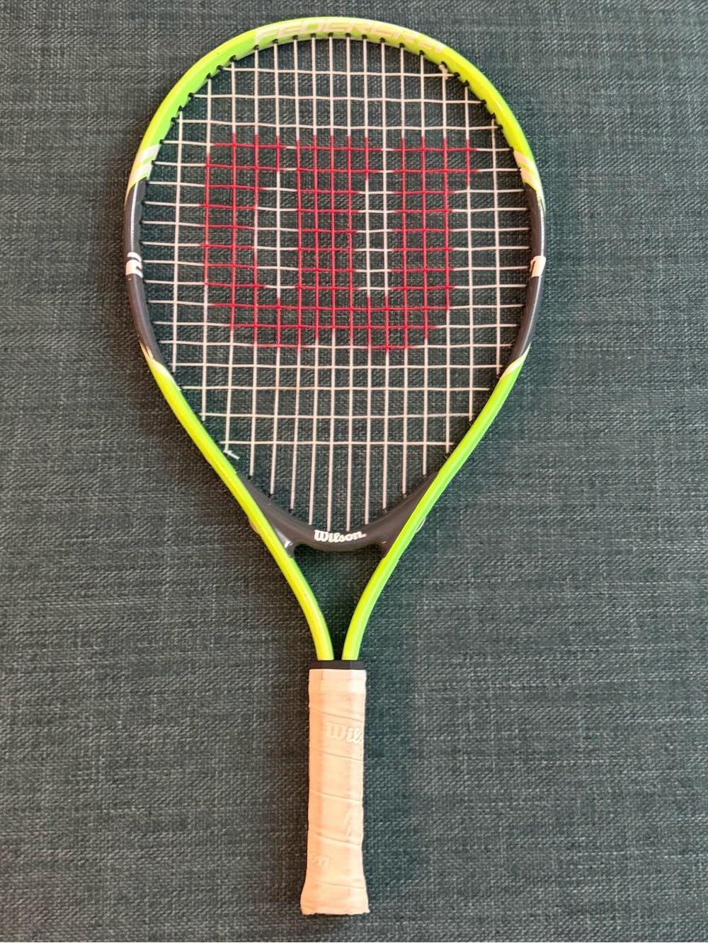 Wilson Roger Federer 21” Junior tennis racket (racquet)!